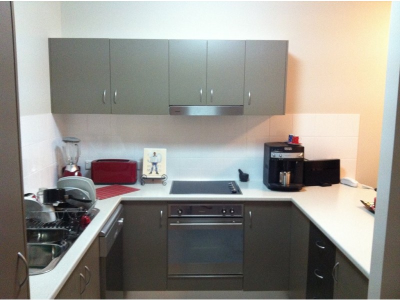 Lake street, Cairns North QLD 4870