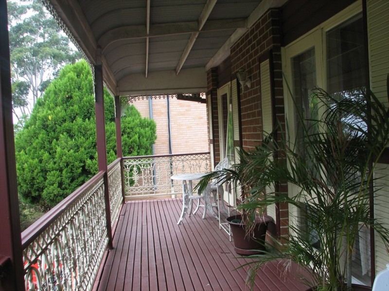 dewrang av, Bradbury NSW 2560