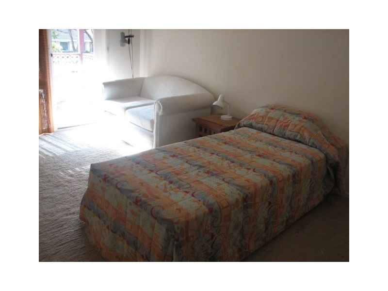 dewrang av, Bradbury NSW 2560