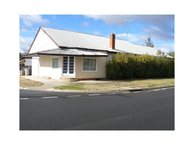 Meredith Street, Queanbeyan NSW 2620