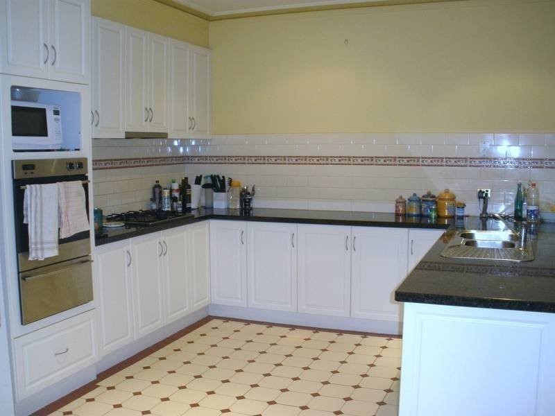 Tom Rigg St, Cairnlea VIC 3023