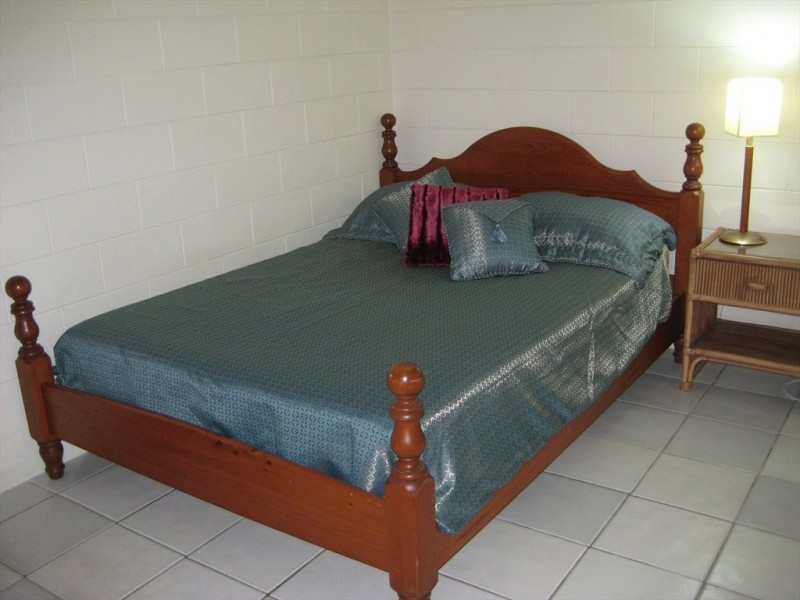 DRAPER, Cairns QLD 4870