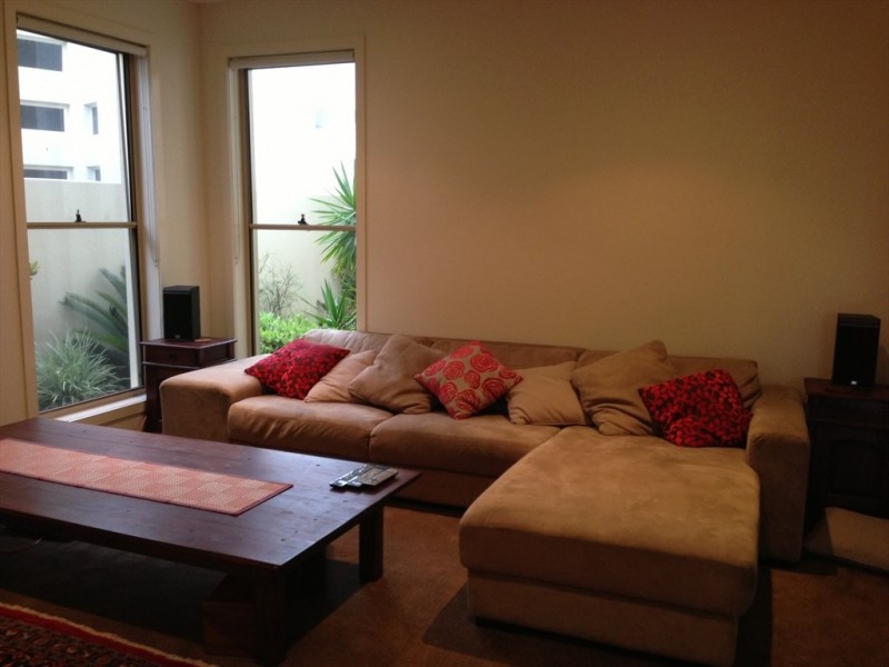 Palm Meadows drive, Carrara QLD 4211