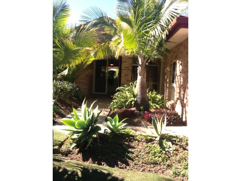 MIdway Terrace, Pacific Pines QLD 4211