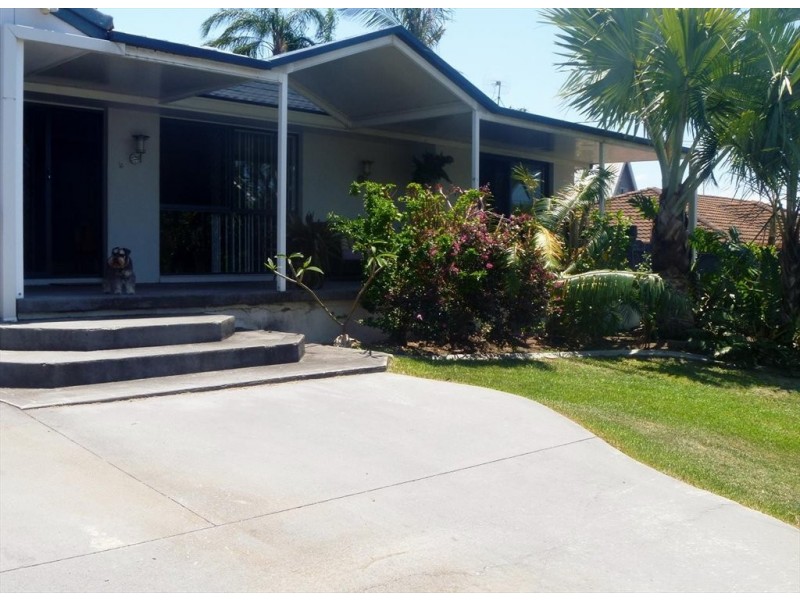 Jarmo Crescent, Southport QLD 4215