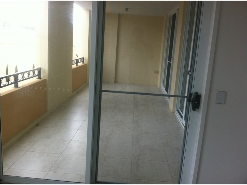 The Boulevard, Carrara QLD 4211