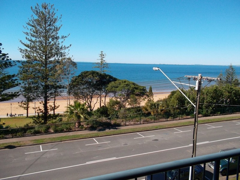 Marine Parade, Redcliffe QLD 4020