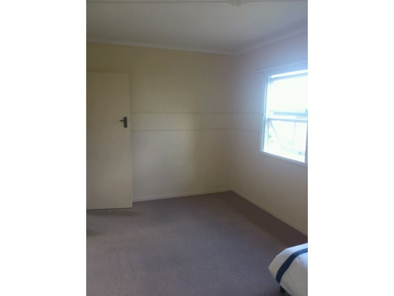 Webb, Stafford QLD 4053