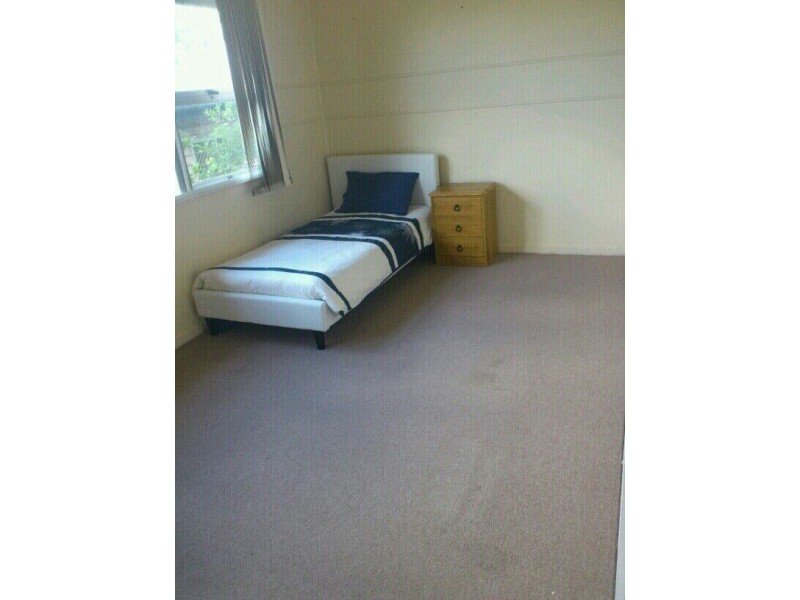 Webb, Stafford QLD 4053