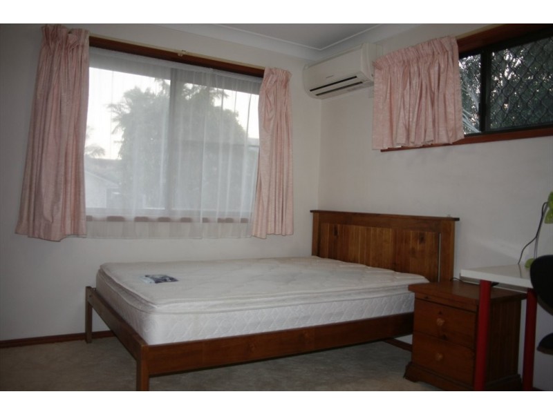Hoover Court, Stretton QLD 4116