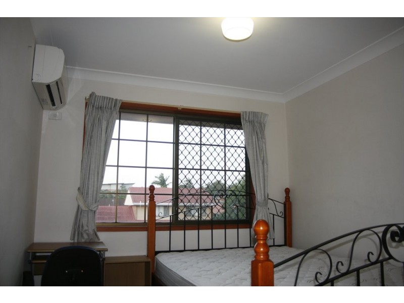 Hoover Court, Stretton QLD 4116