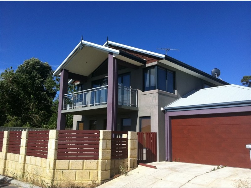 Northstead st, Scarborough WA 6019