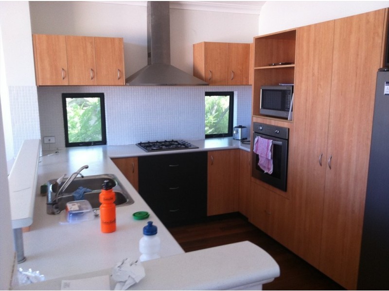 Northstead st, Scarborough WA 6019