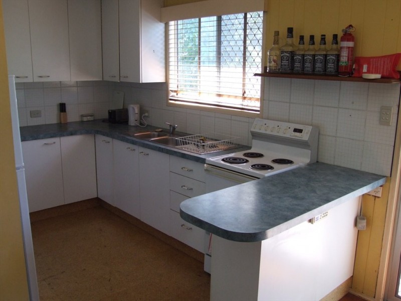 Central Street, Labrador QLD 4215