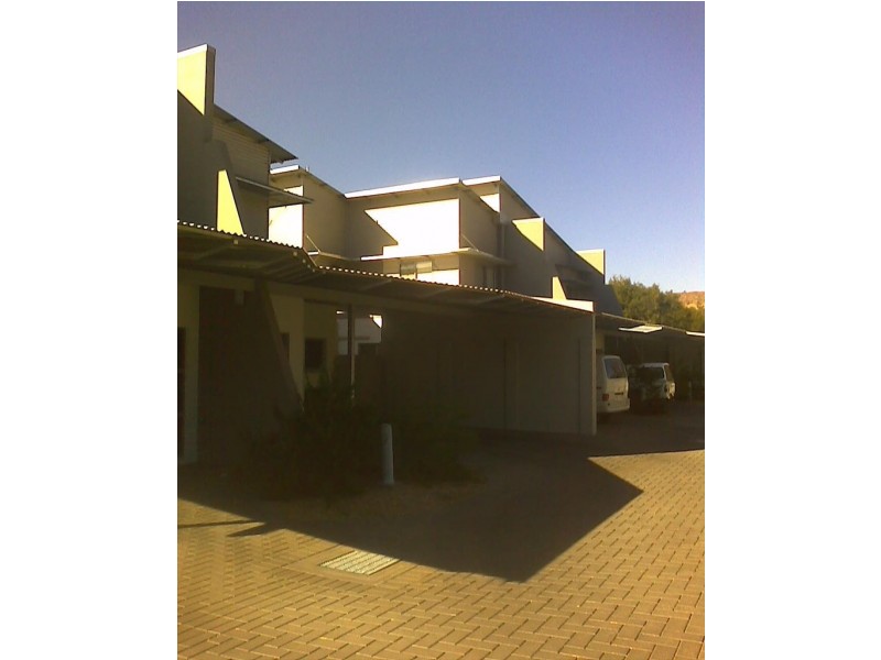 Taylor Street, Araluen NT 0870