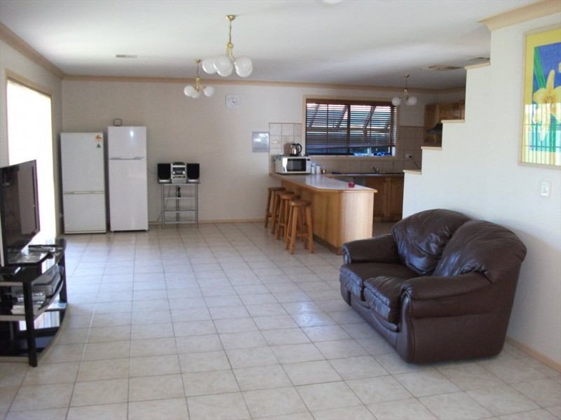 Trafalgar Avenue, Altona Meadows VIC 3028