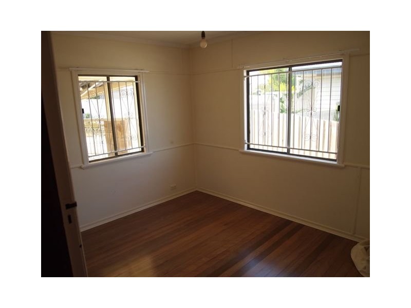 Bayview Street, Stafford Heights QLD 4053