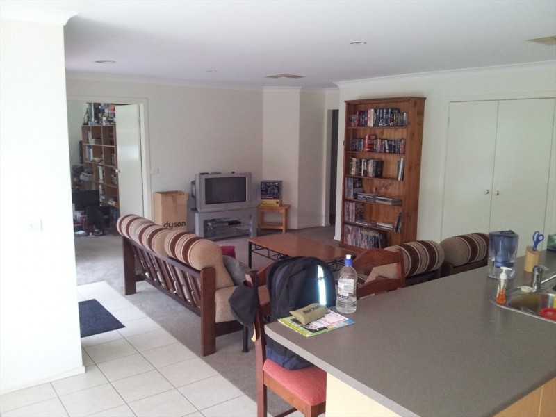 Glenmaggie Close, Berwick VIC 3806
