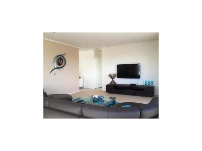 broadbeach, Broadbeach QLD 4218
