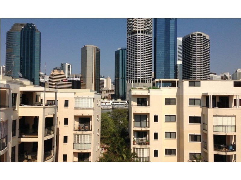 Main Street, Kangaroo Point QLD 4169