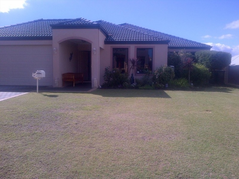 possum dr, Wannanup WA 6210