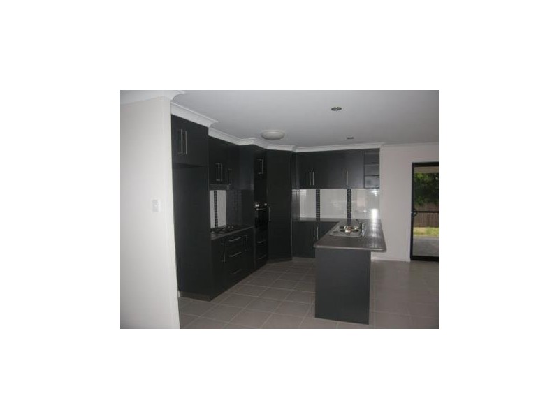 COLLEGE COURT, North Mackay QLD 4740