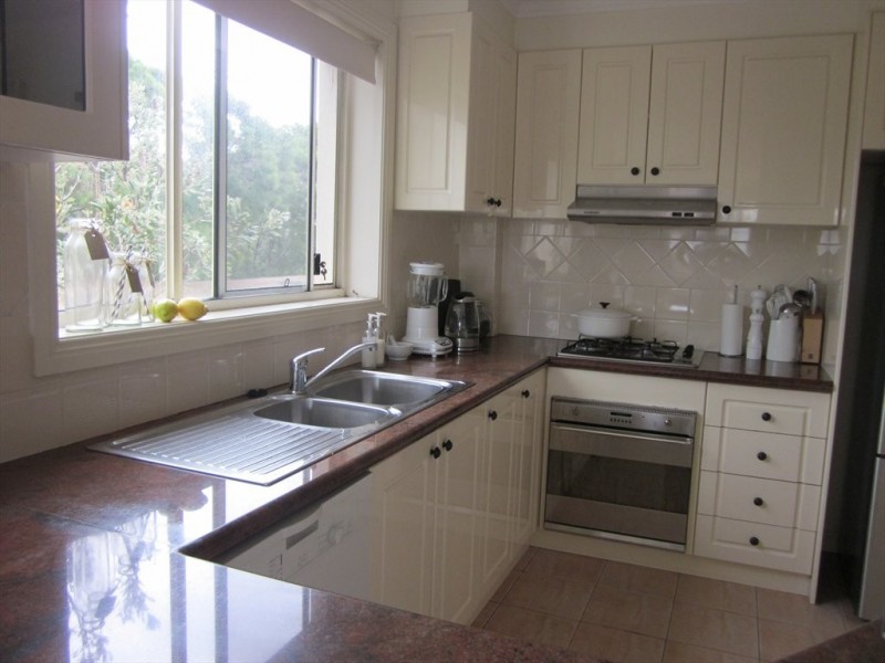 Oaks Ave, Dee Why NSW 2099