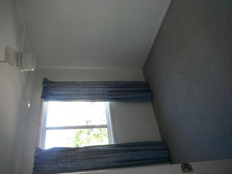 Duporth Av, Maroochydore QLD 4558