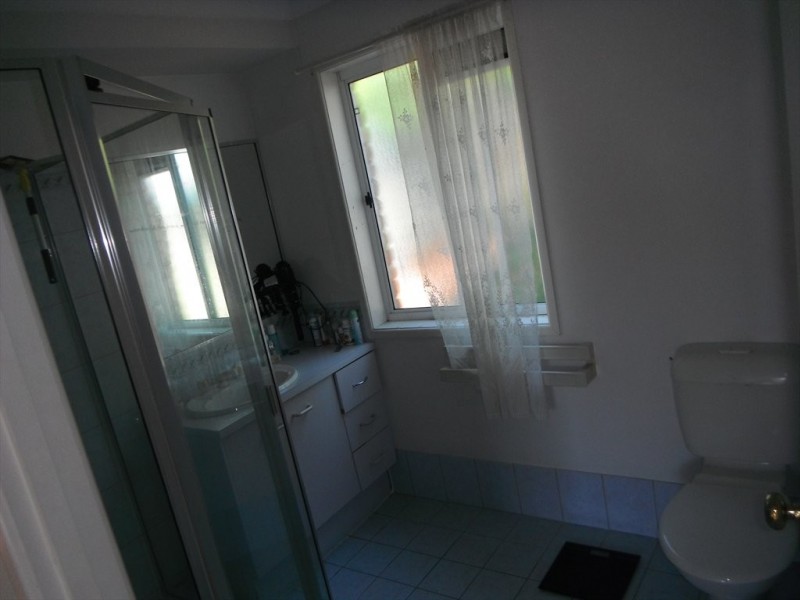 Duporth Av, Maroochydore QLD 4558