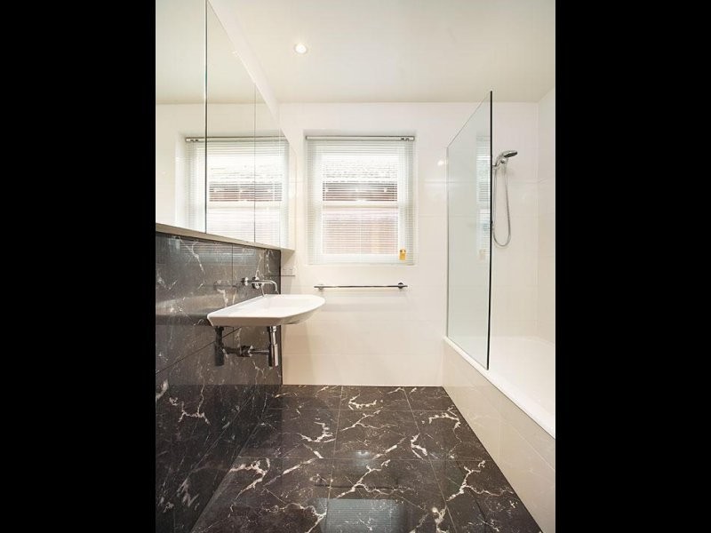 Broadway, Elwood VIC 3184