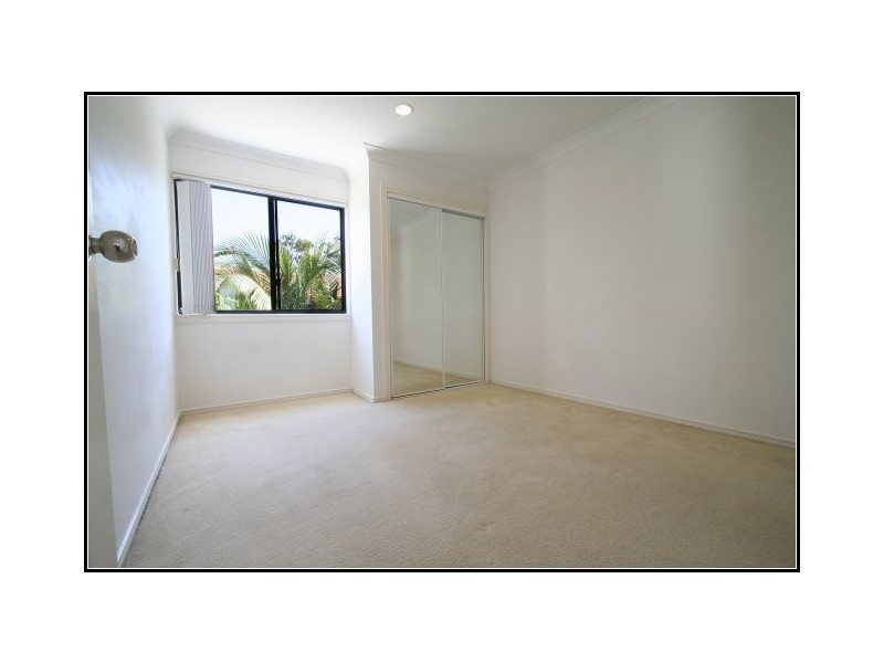 Gold Coast Hwy, Nobby Beach QLD 4218