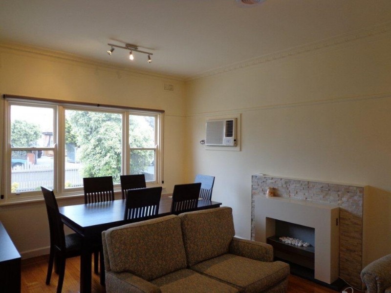Begonia Avenue, Altona North VIC 3025