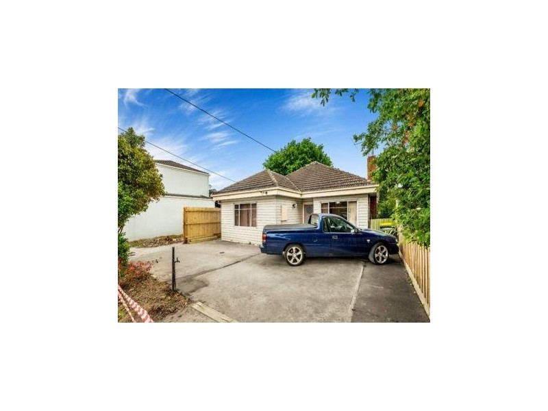 Burnett St, Mitcham VIC 3132