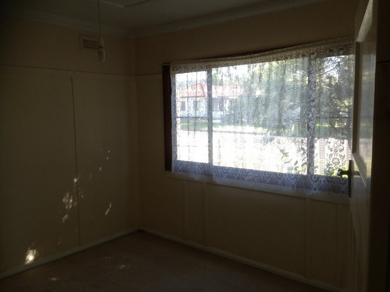Aldridge Ave, East Corrimal NSW 2518