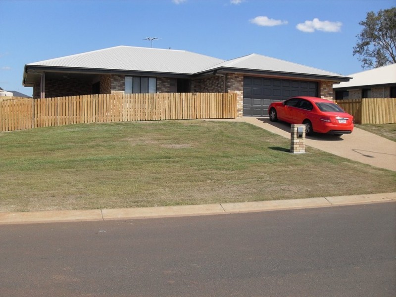 Jamie Crescent, Gracemere QLD 4702