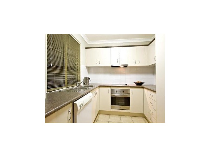 Oakmont, Oxley QLD 4075