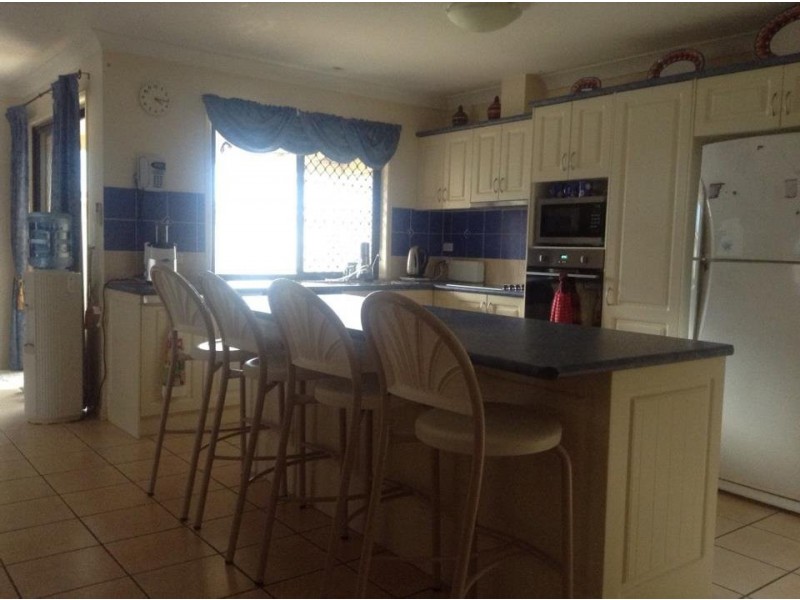 Mapleton Cres, Forest Lake QLD 4078