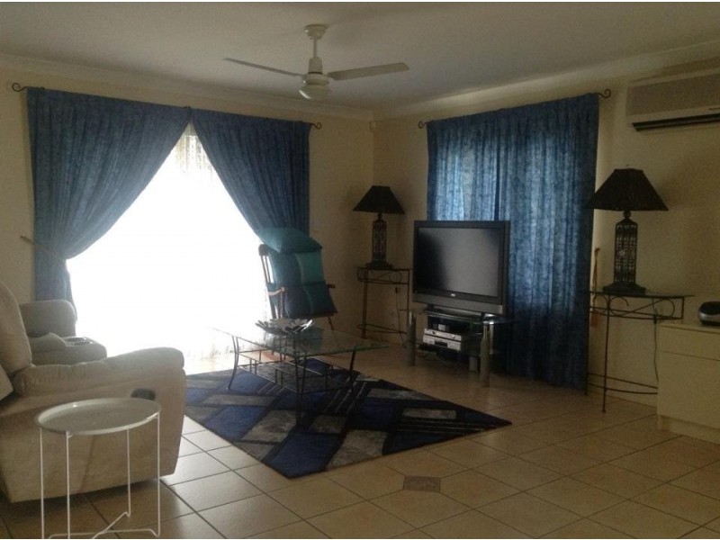 Mapleton Cres, Forest Lake QLD 4078
