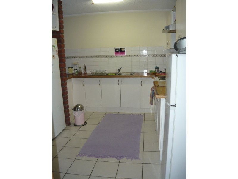 Draper Street, Parramatta Park QLD 4870