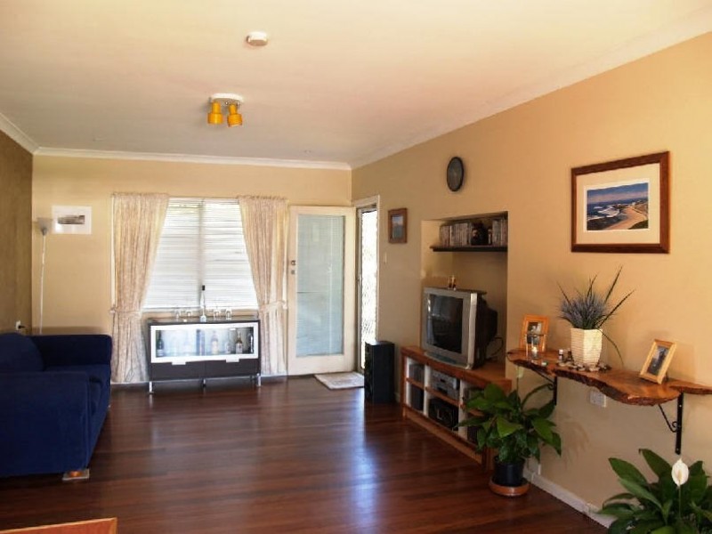 kennedy drv, Coolangatta QLD 4225