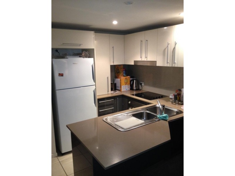 Orvieto Tce, Kings Beach QLD 4551