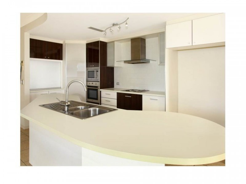 CARRARA, Carrara QLD 4211