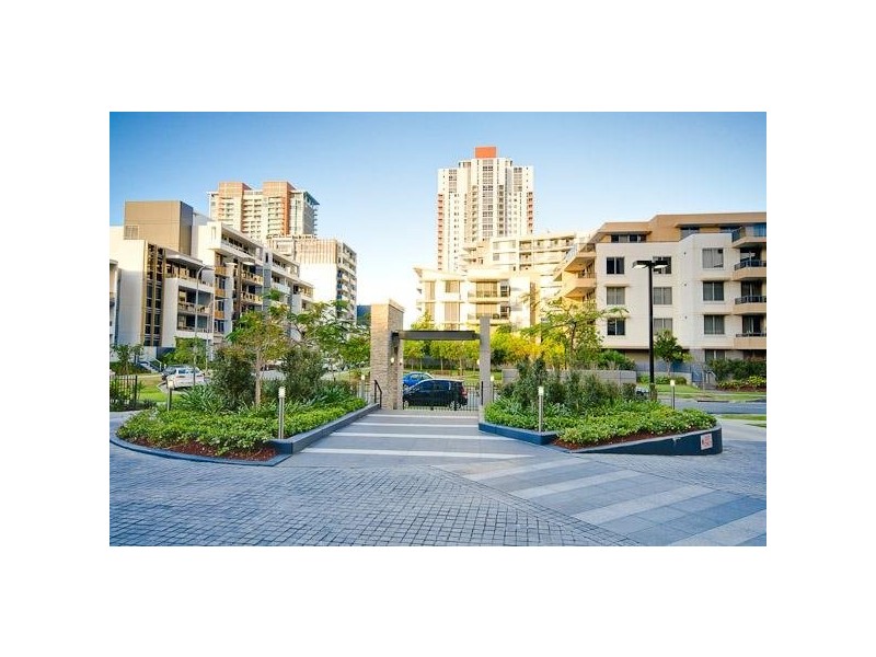 Aqua St, Southport QLD 4215