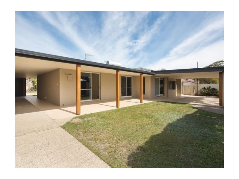 Allden Avenue, Labrador QLD 4215