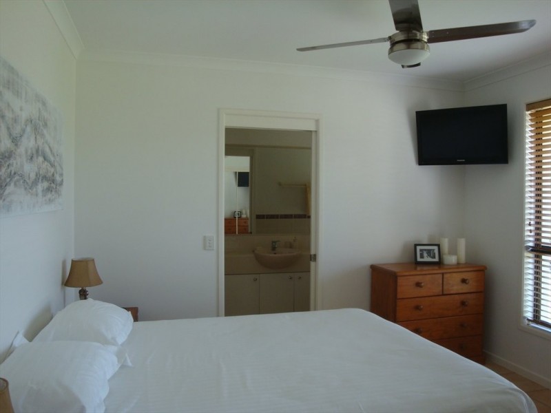 Forest Ridge Cct, Peregian Springs QLD 4573