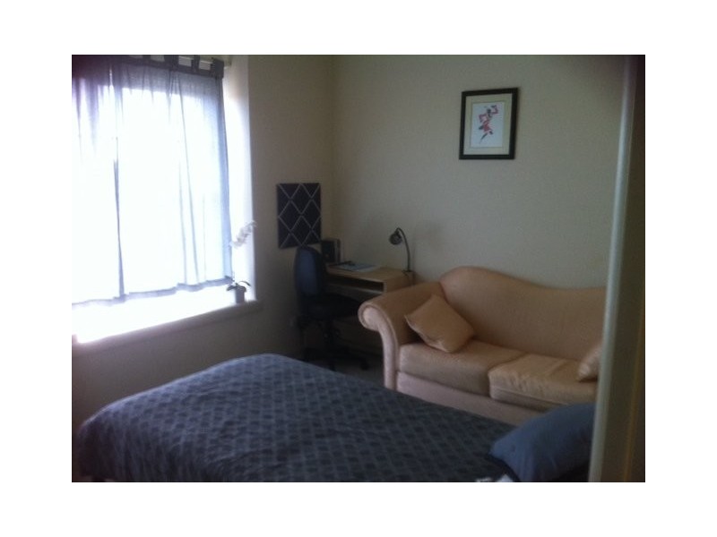 Carnegie, Chifley NSW 2036