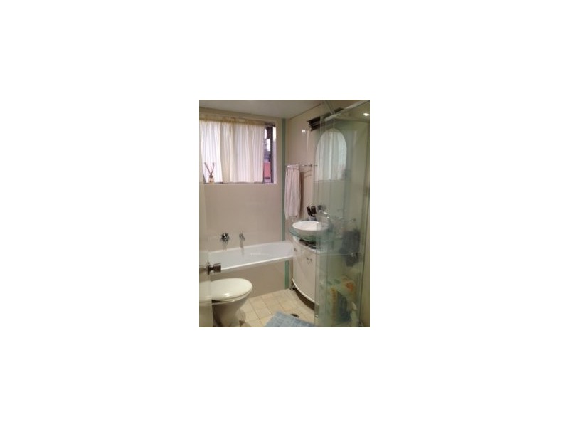 Pittwater Road, Narrabeen NSW 2101