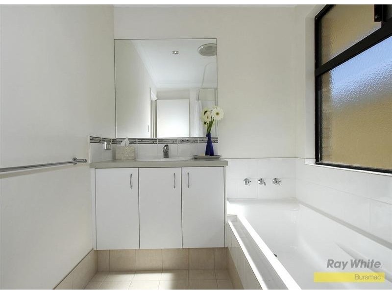 Winona Link, Banksia Grove WA 6031