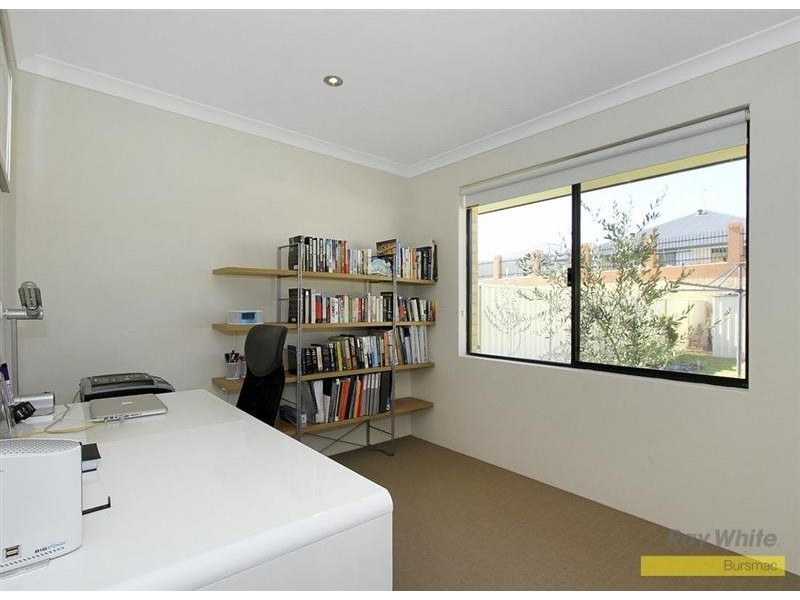 Winona Link, Banksia Grove WA 6031