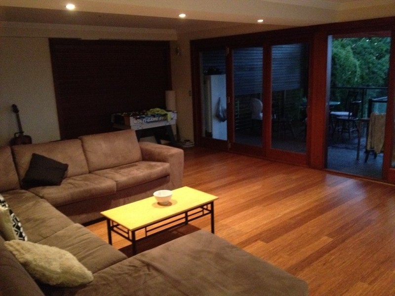albany ave, Currumbin QLD 4223